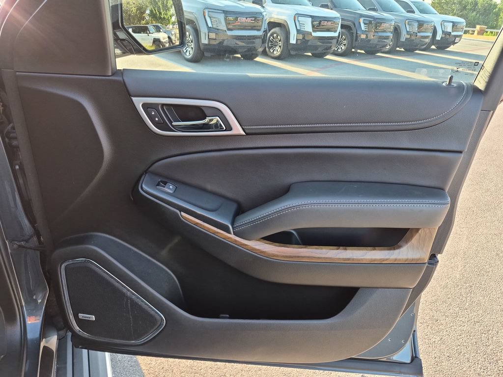 Used 2019 GMC Yukon XL Denali w/ Denali Ultimate Package AWD/4WD image 39
