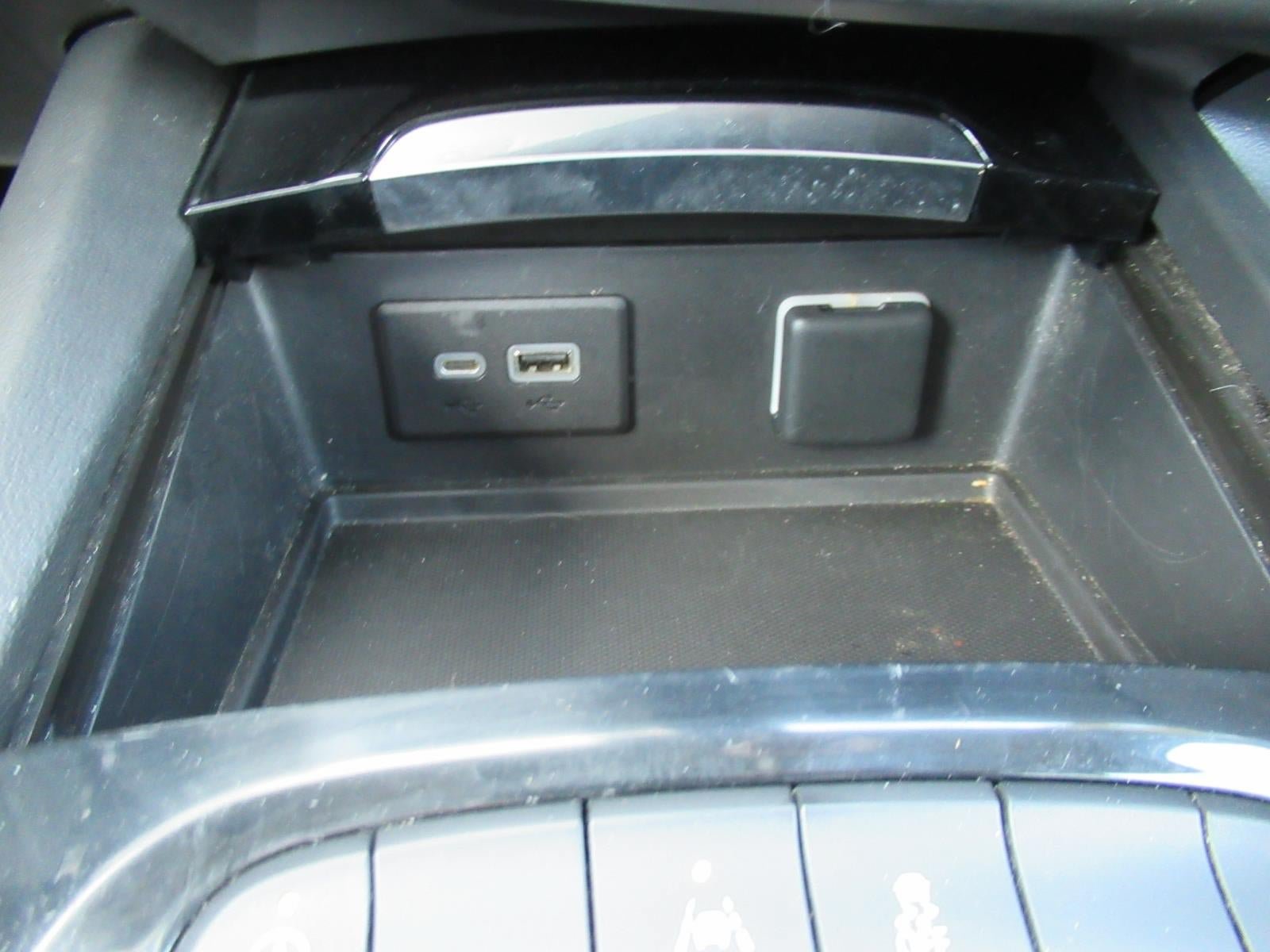 Used 2021 Buick Envision Preferred FWD image 28