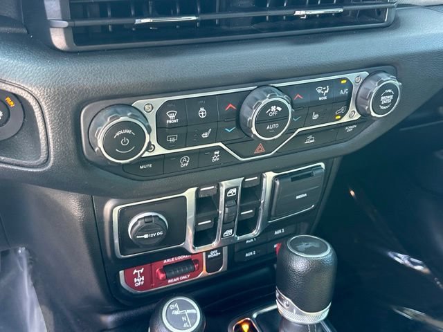 Used 2024 Jeep Wrangler Unlimited Sport AWD/4WD image 5