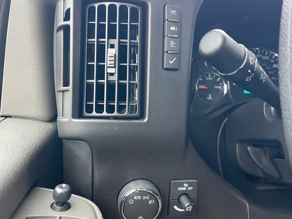 Used 2024 Chevrolet Express 2500 Work Van w/ Driver Convenience Package image 15