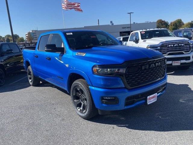 New 2026 RAM 1500 4x4 Crew Cab image 2
