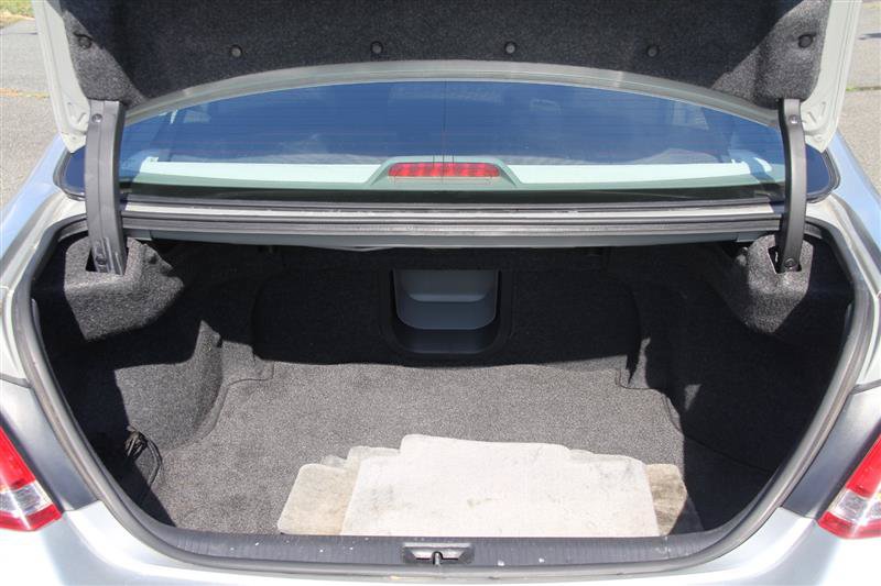 Used 2006 Toyota Avalon Limited FWD image 10