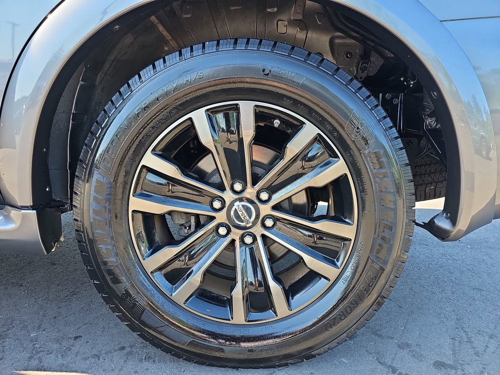 Used 2017 Nissan Armada Platinum w/ Captain Seat Package image 38