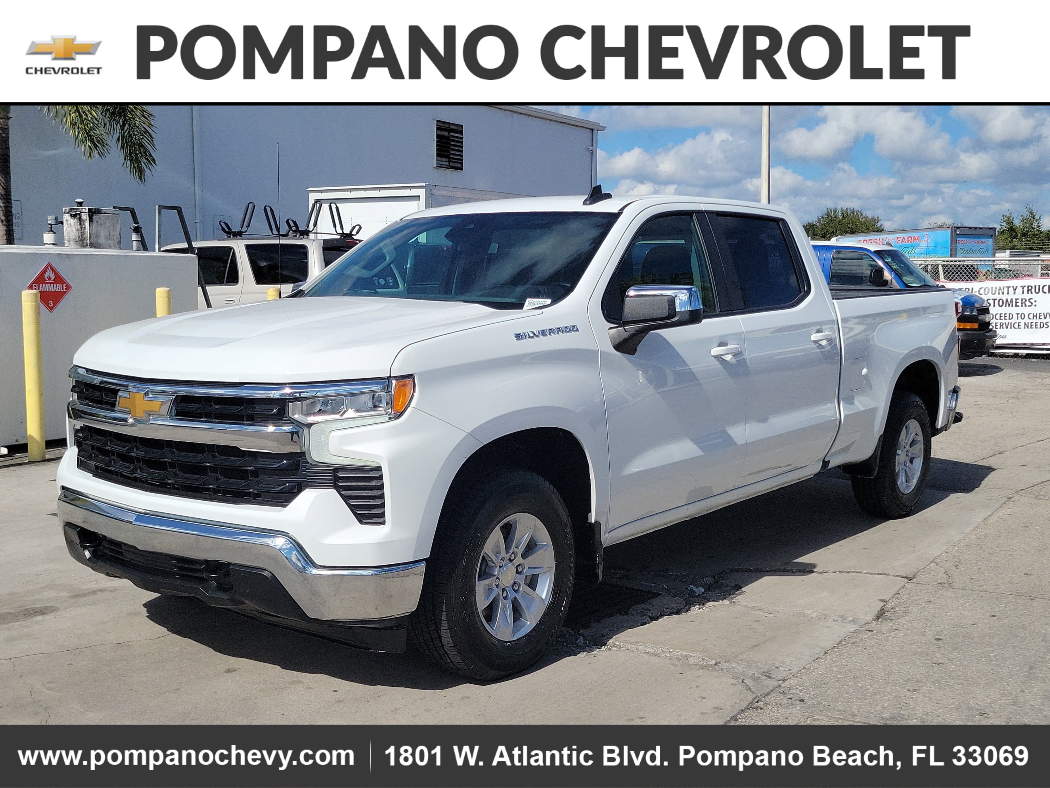 Used 2023 Chevrolet Silverado 1500 LT w/ Protection Package image 7