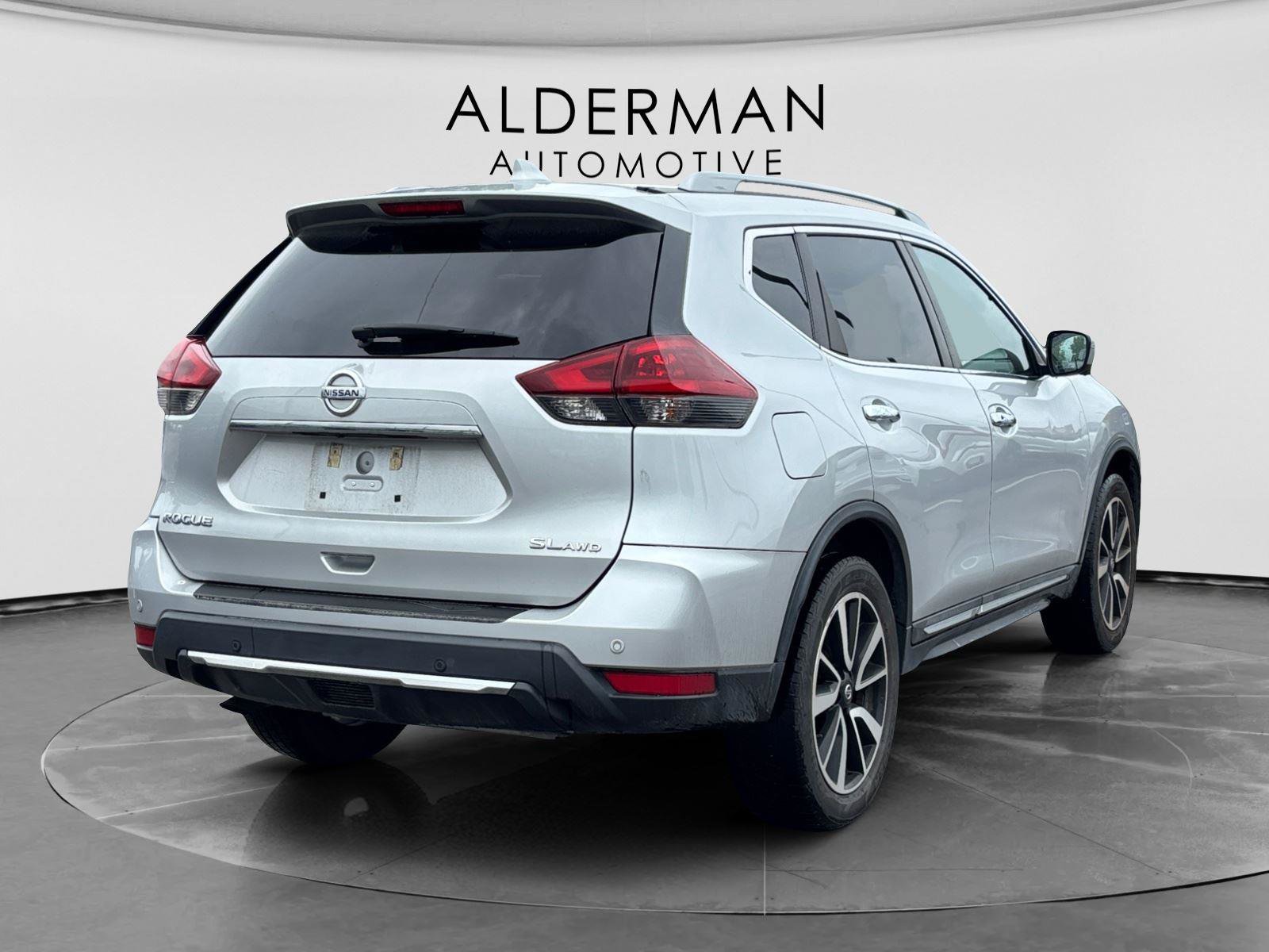 Used 2019 Nissan Rogue SL AWD/4WD image 5