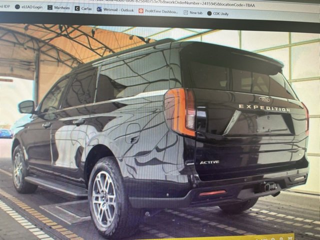 Certified 2025 Ford Expedition Max Active image 2