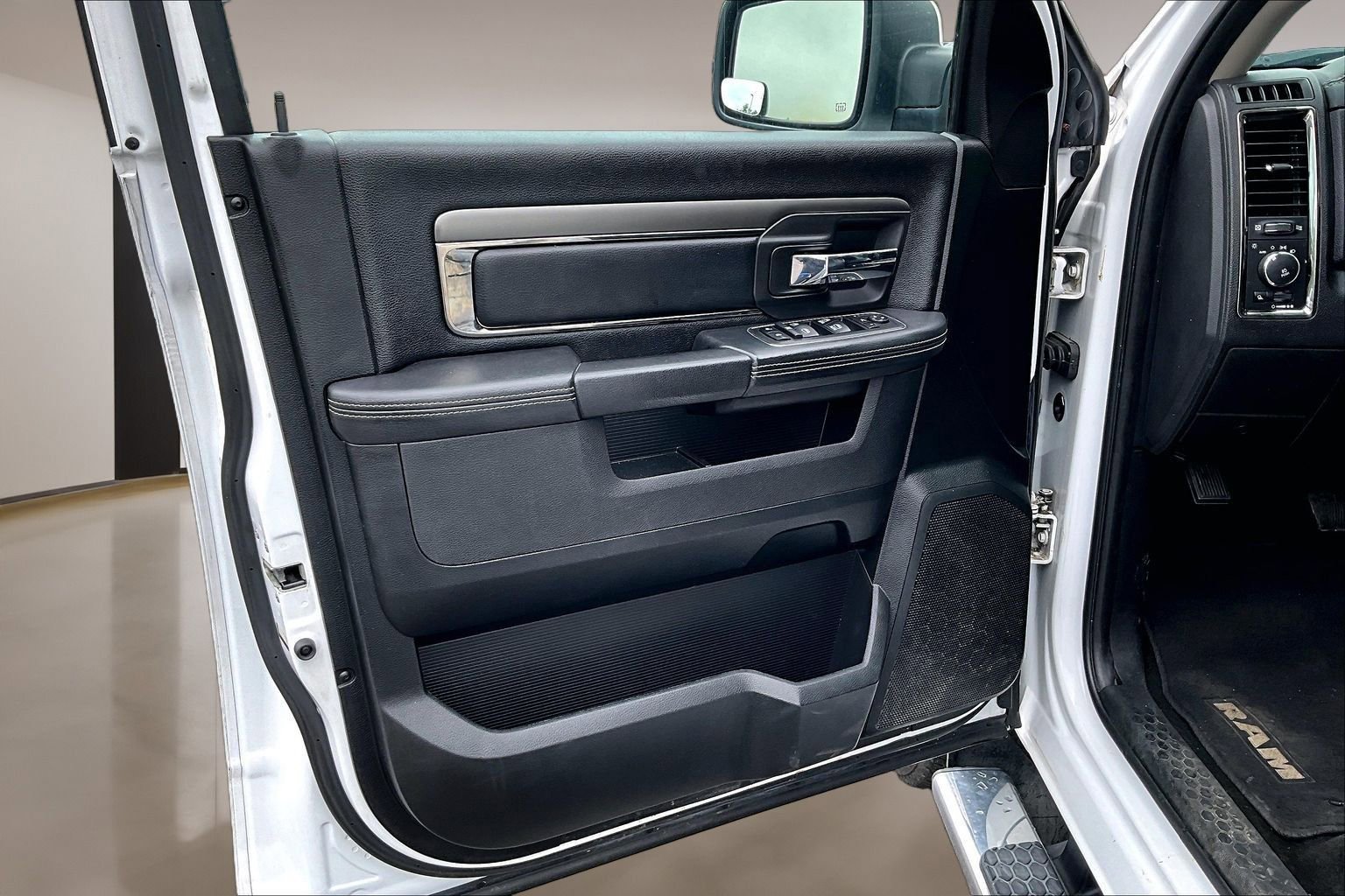 Used 2017 RAM 1500 Sport w/ Sport Premium Group AWD/4WD image 21