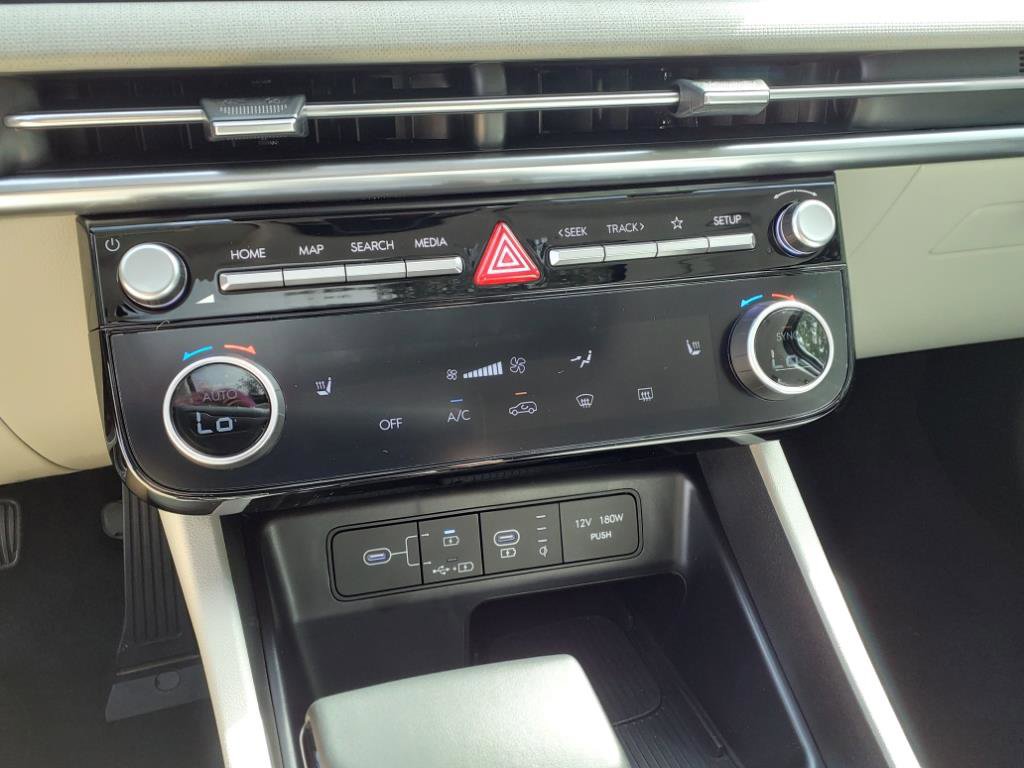 Certified 2025 Hyundai Tucson SEL image 23