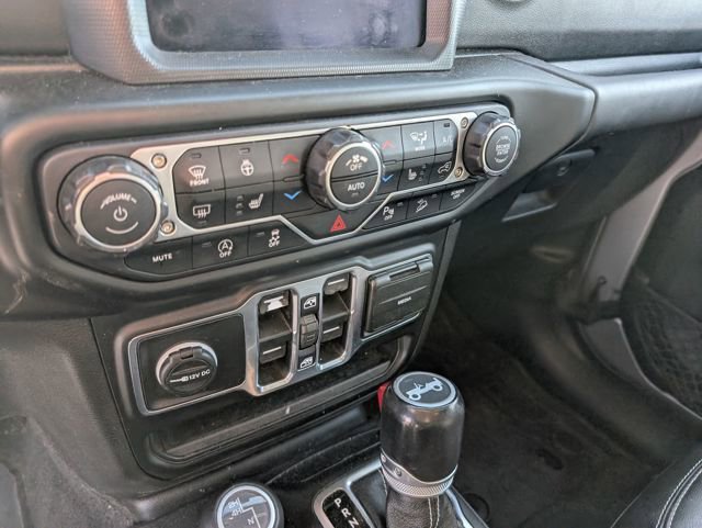 Used 2020 Jeep Wrangler Unlimited Sahara w/ Dual Top Group image 21