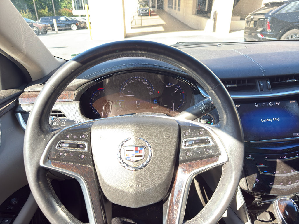 Used 2014 Cadillac XTS Luxury w/ Driver Awareness Package FWD image 10