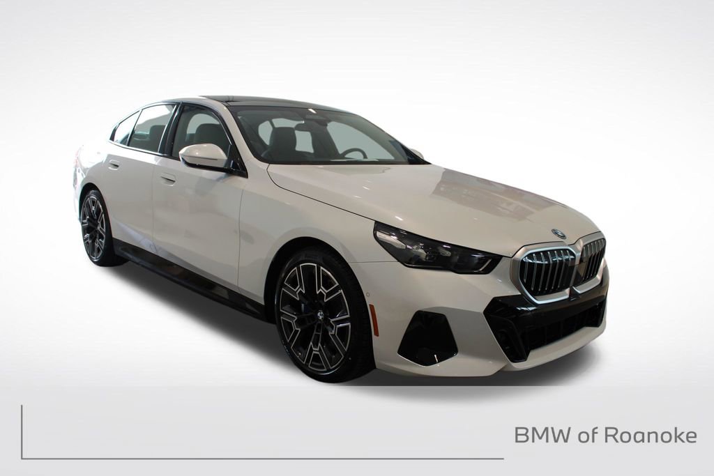 New 2026 BMW 550e xDrive AWD/4WD image 1