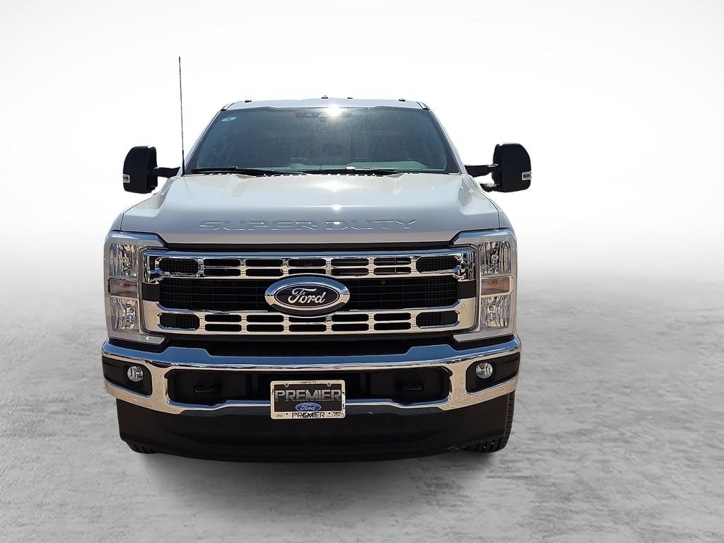 New 2026 Ford F350 XL w/ XL Chrome Package AWD/4WD image 3