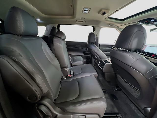 New 2026 Kia Carnival SX Prestige image 30