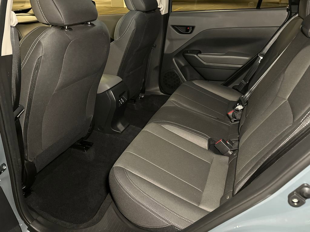 Used 2025 Subaru Crosstrek 2.0i Premium image 16