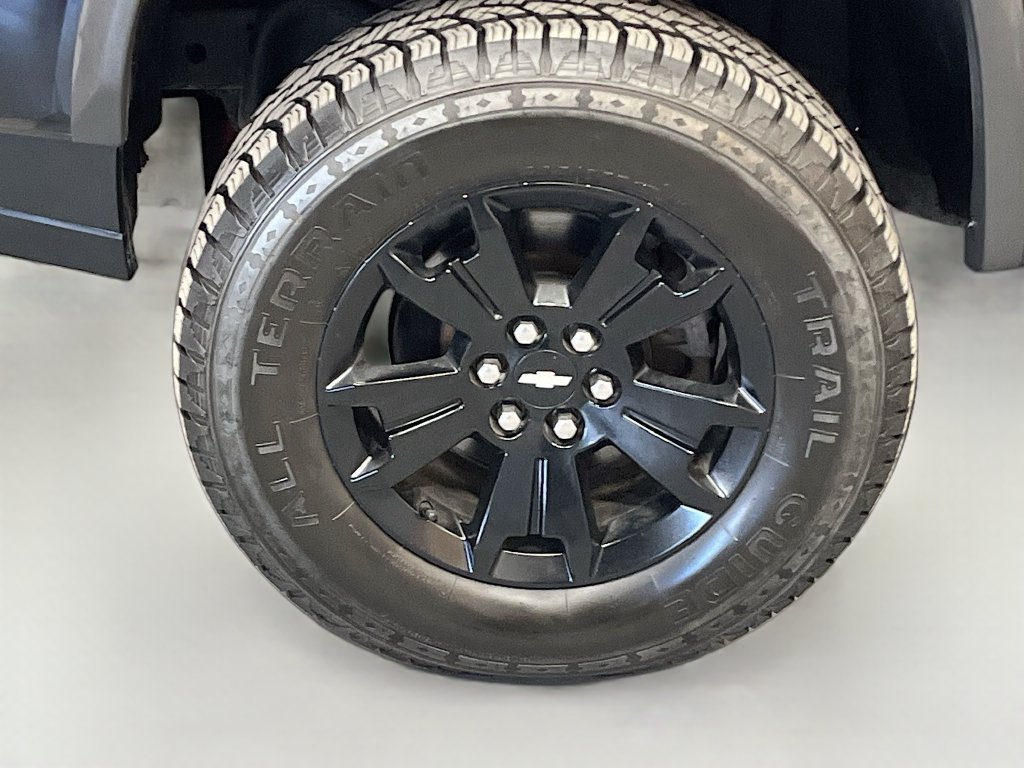 Used 2021 Chevrolet Colorado ZR2 w/ ZR2 Midnight Special Edition AWD/4WD image 30