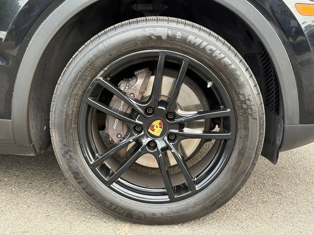 Used 2020 Porsche Cayenne AWD/4WD image 14