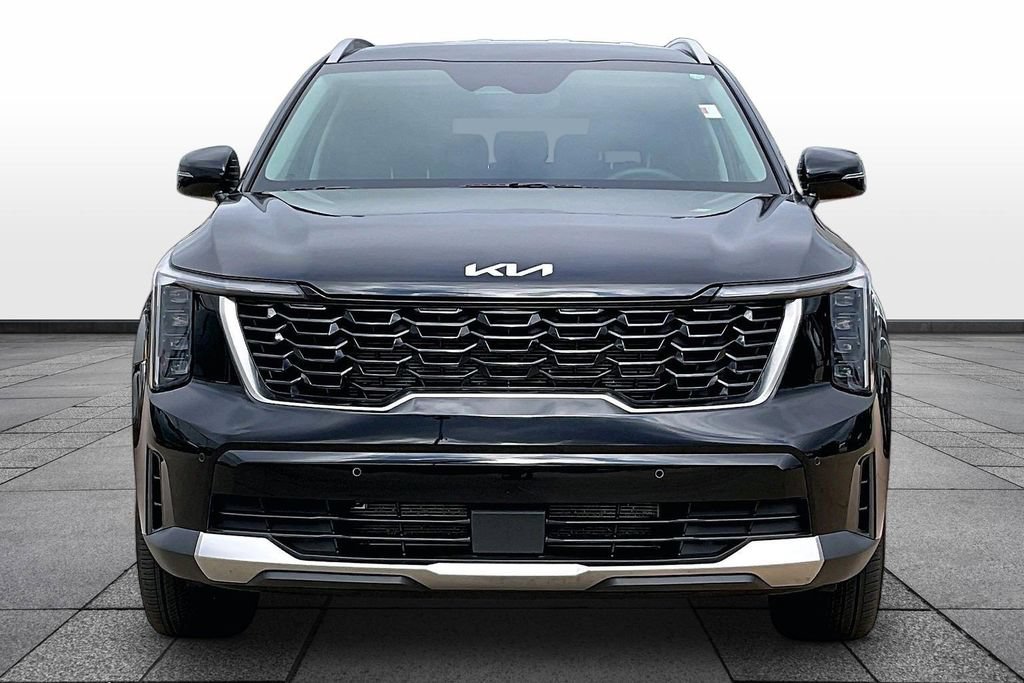 Used 2025 Kia Sorento S AWD/4WD image 3