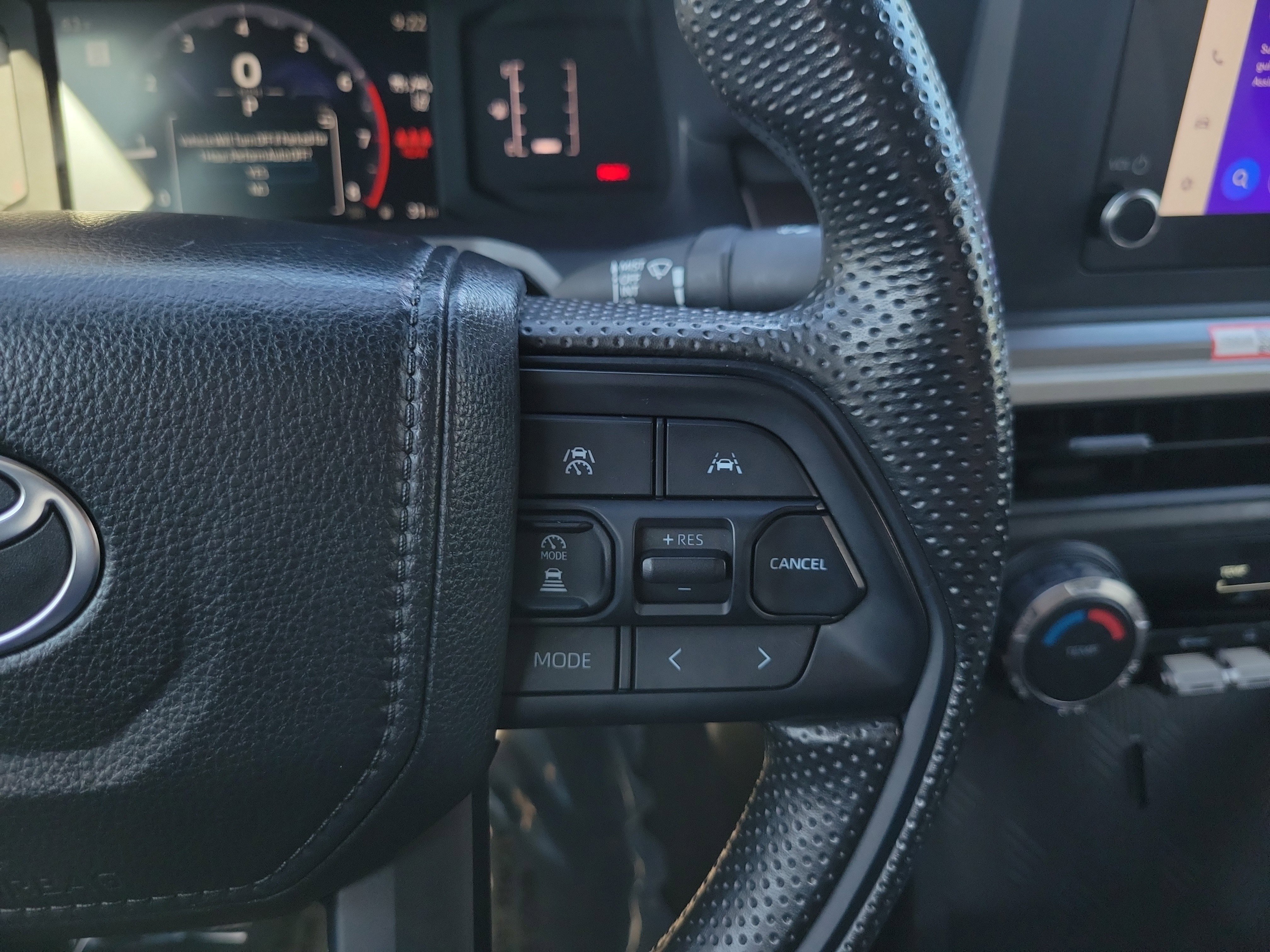 Used 2024 Toyota Tacoma SR5 RWD image 17