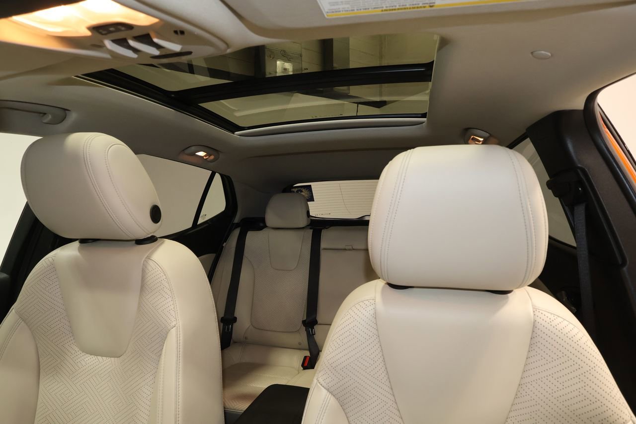 Certified 2023 Buick Encore GX Essence w/ Experience Buick Package image 18