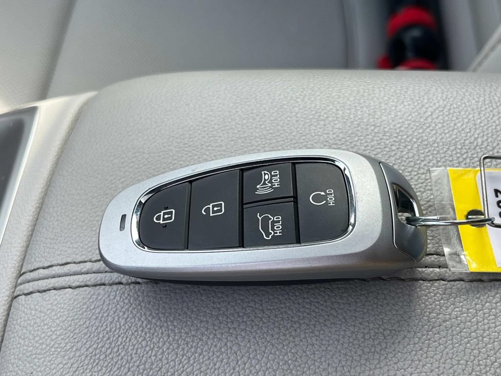 Used 2023 Hyundai Tucson SEL w/ Convenience Package AWD/4WD image 32