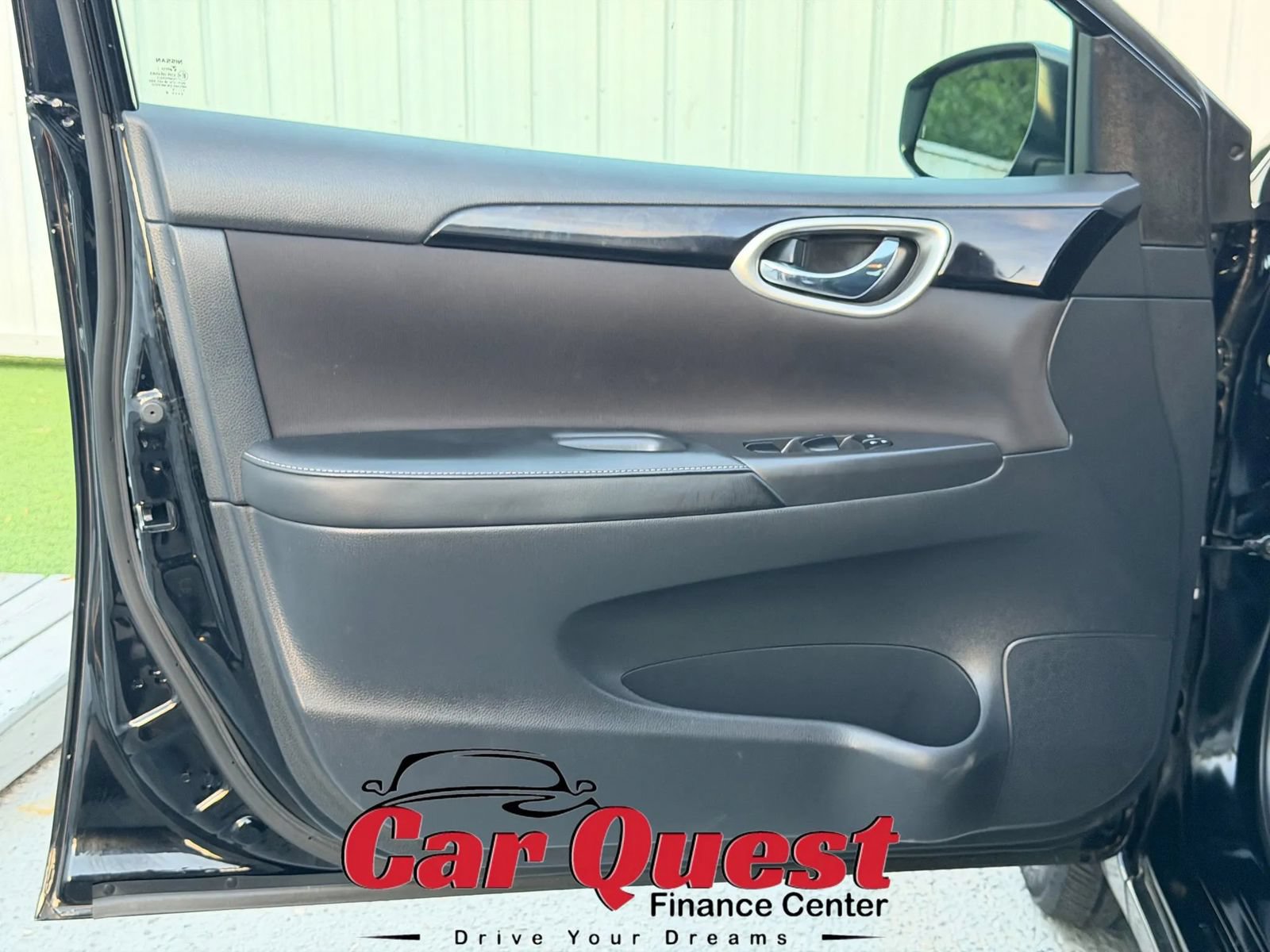 Used 2018 Nissan Sentra SV FWD image 10