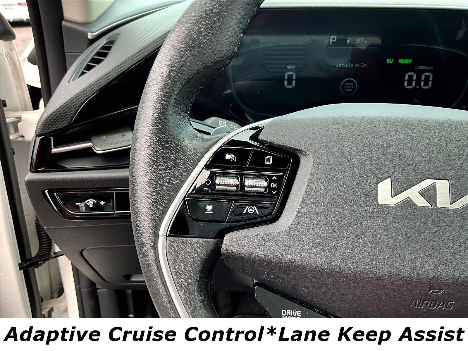 Used 2024 Kia Niro EX FWD image 11