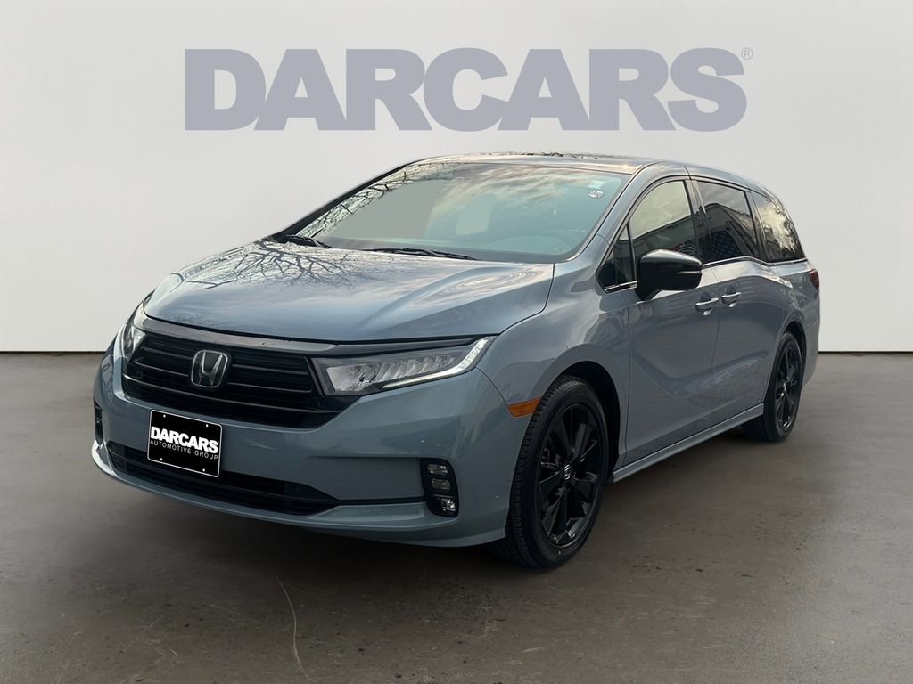 Used 2023 Honda Odyssey Sport image 3