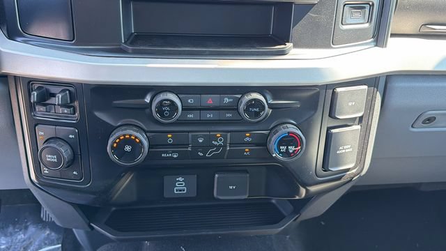 New 2026 Ford F250 XLT w/ 360-Degree Camera Package AWD/4WD image 23