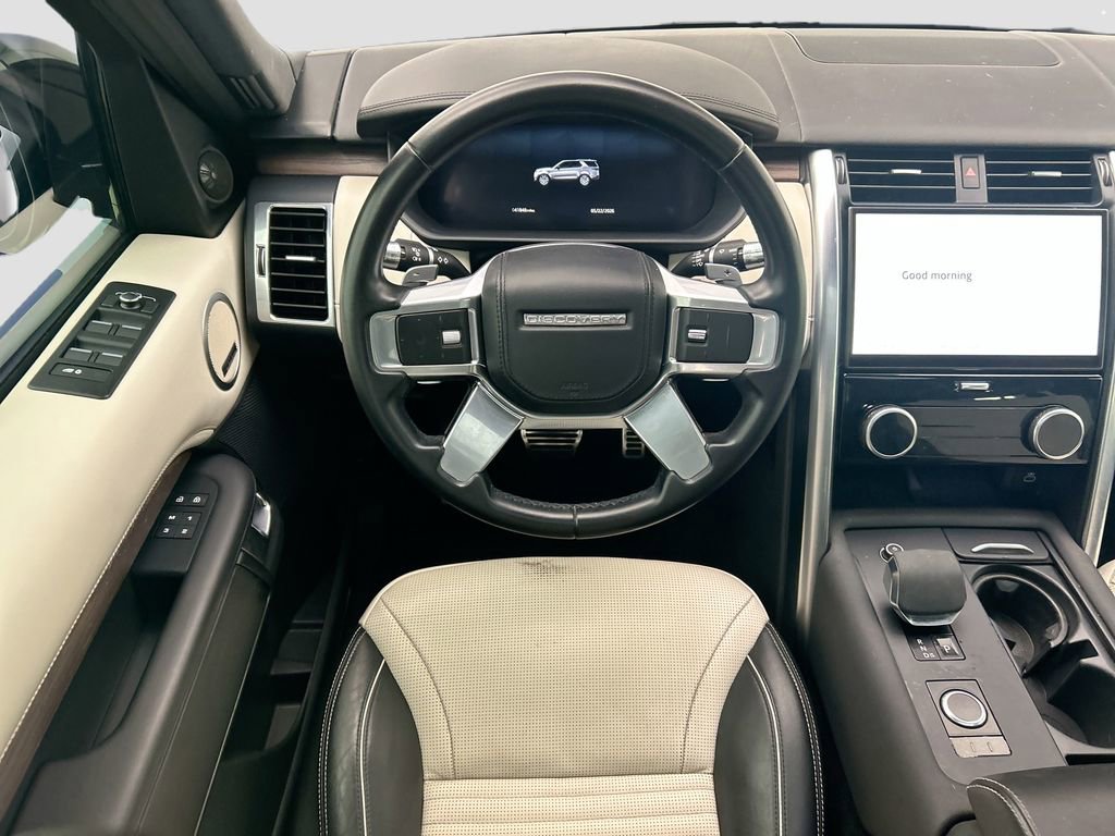 Certified 2022 Land Rover Discovery HSE R-Dynamic AWD/4WD image 10