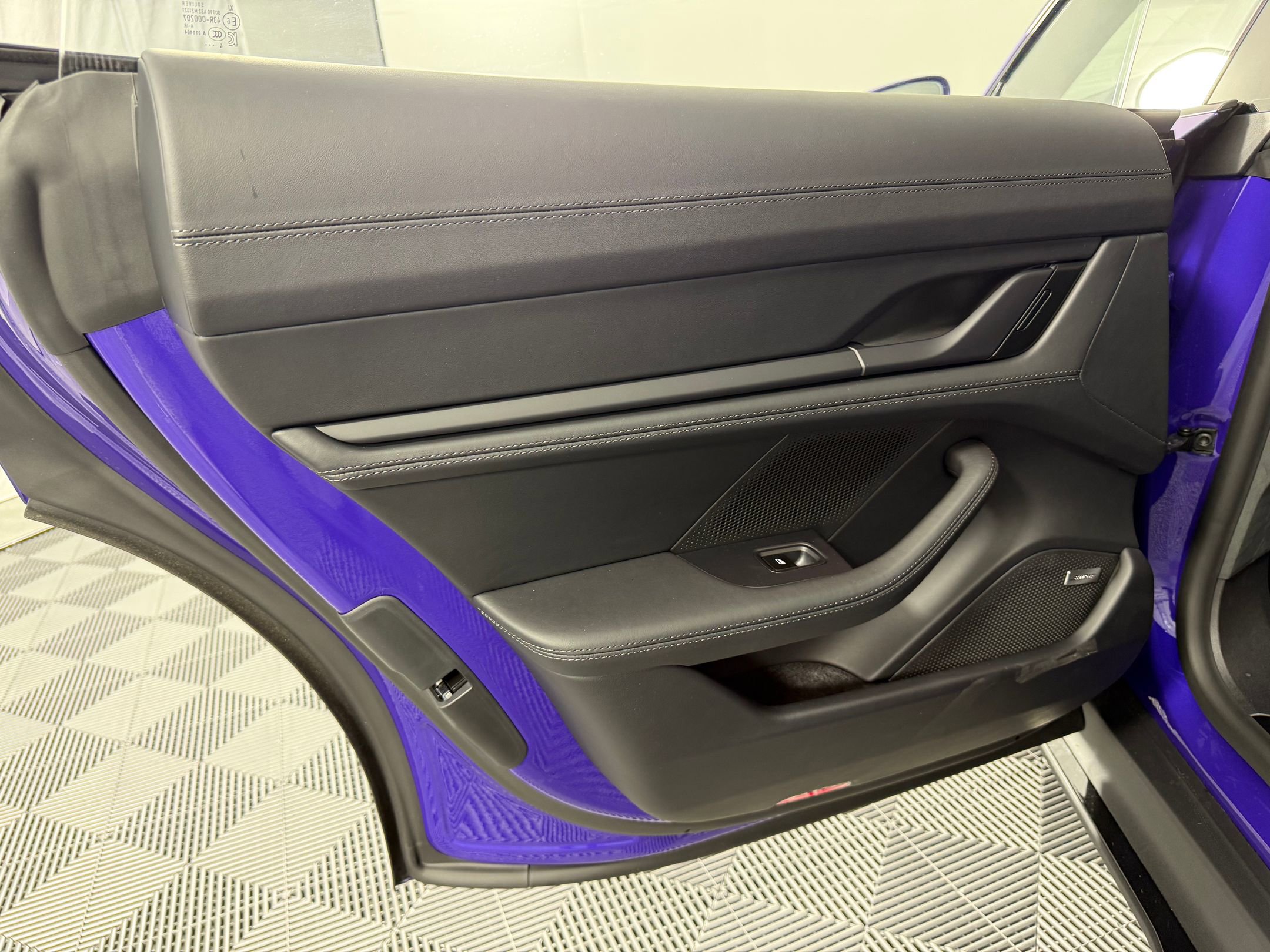 New 2026 Porsche Taycan GTS image 26