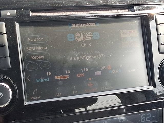 Used 2022 Nissan Rogue Sport SV image 18