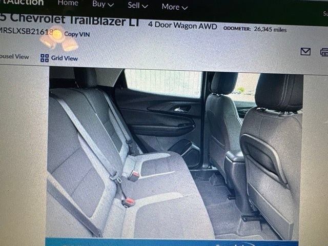 Used 2025 Chevrolet TrailBlazer LT AWD/4WD image 13