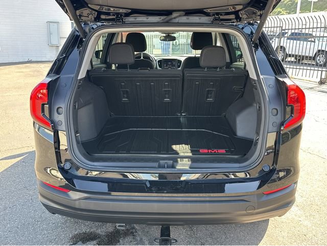 Certified 2022 GMC Terrain SLE w/ Driver Convenience Package image 31