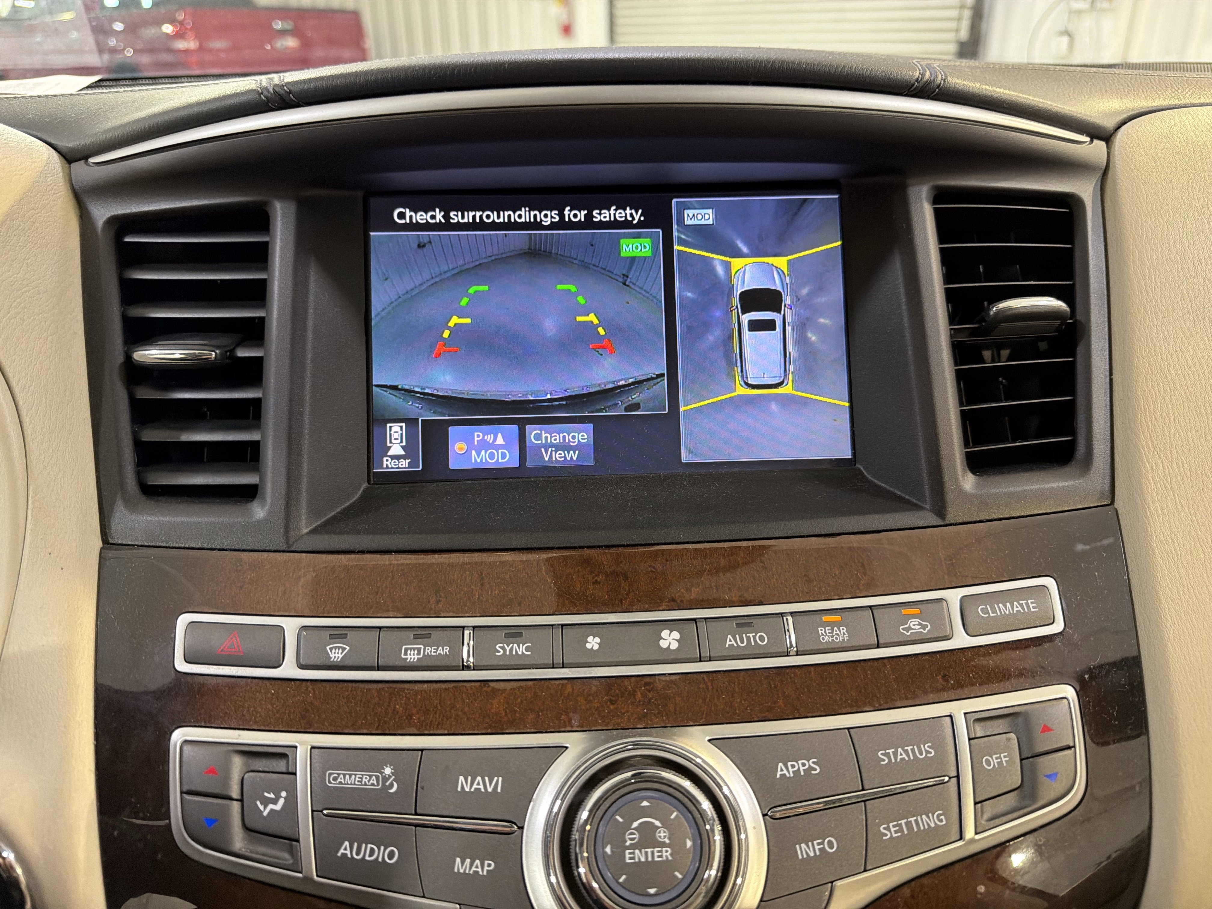 Used 2020 INFINITI QX60 Luxe w/ Sensory Package FWD image 17