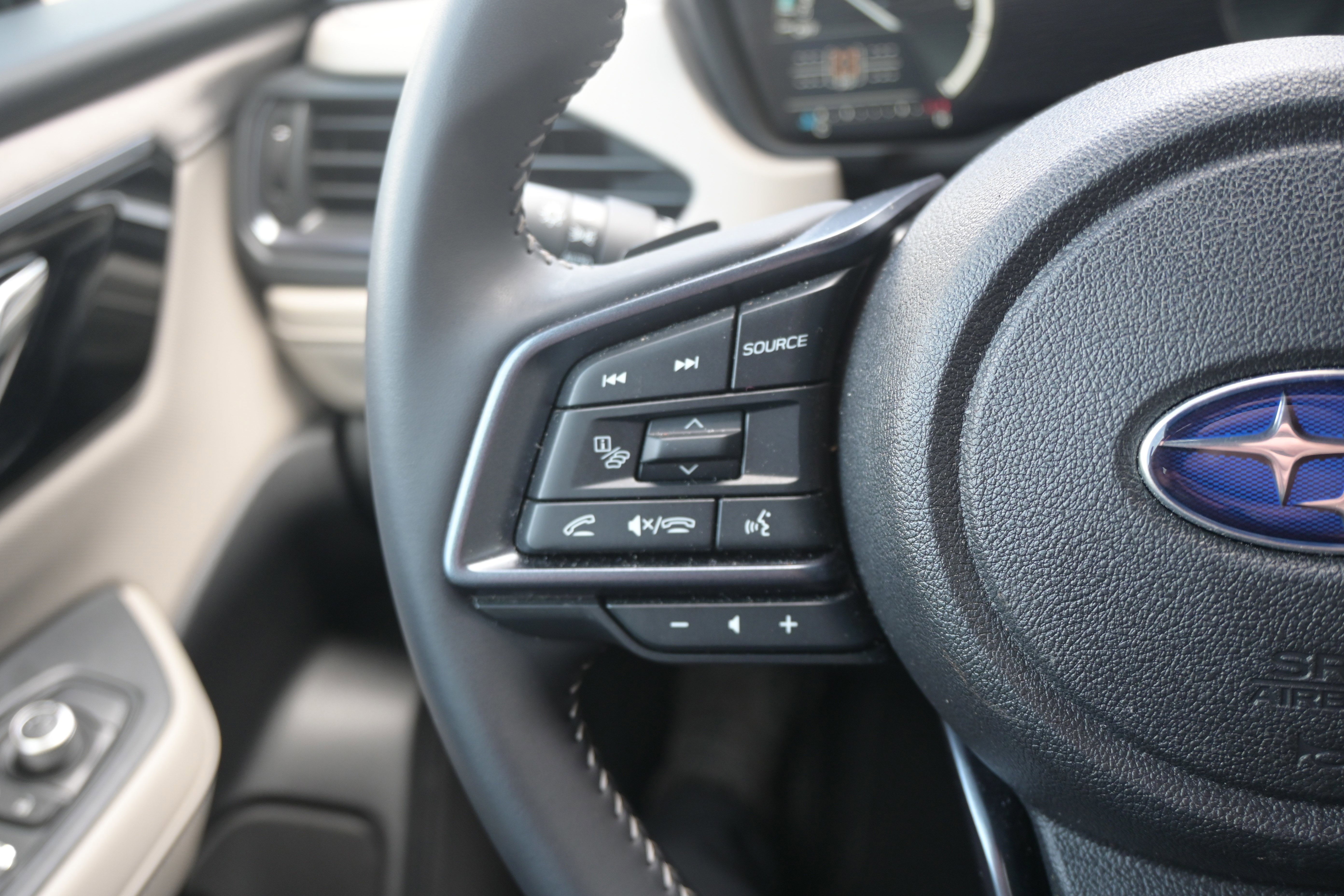 Certified 2025 Subaru Forester Limited image 18