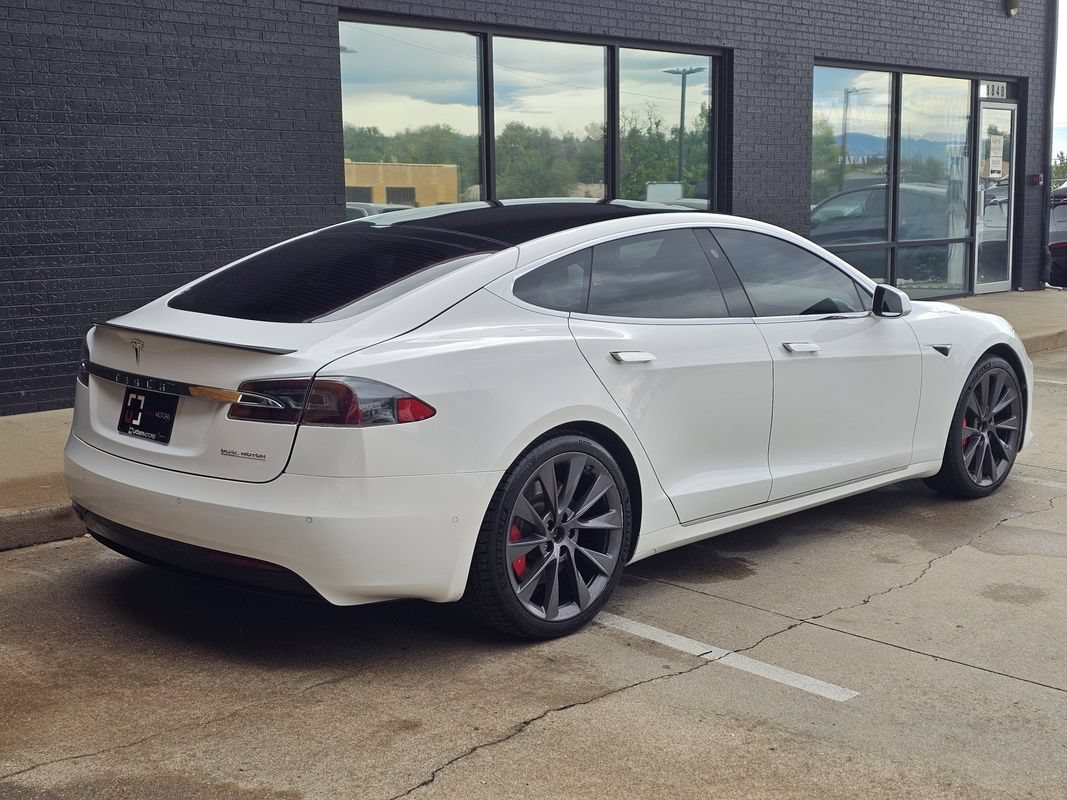 Used 2021 Tesla Model S Performance AWD/4WD image 12