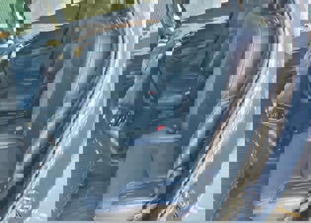 Certified 2023 Volvo XC90 T8 Ultimate w/ Lounge Package image 5