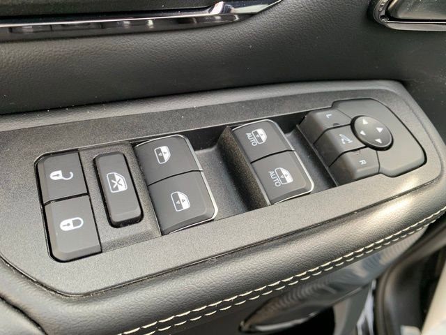 New 2025 RAM 1500 Limited w/ Trailer Tow Group image 26