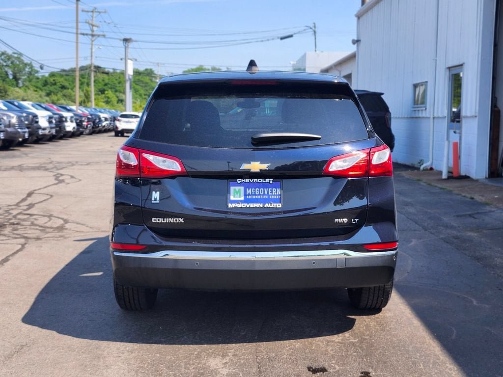 Used 2020 Chevrolet Equinox LT w/ Driver Convenience Package AWD/4WD image 4