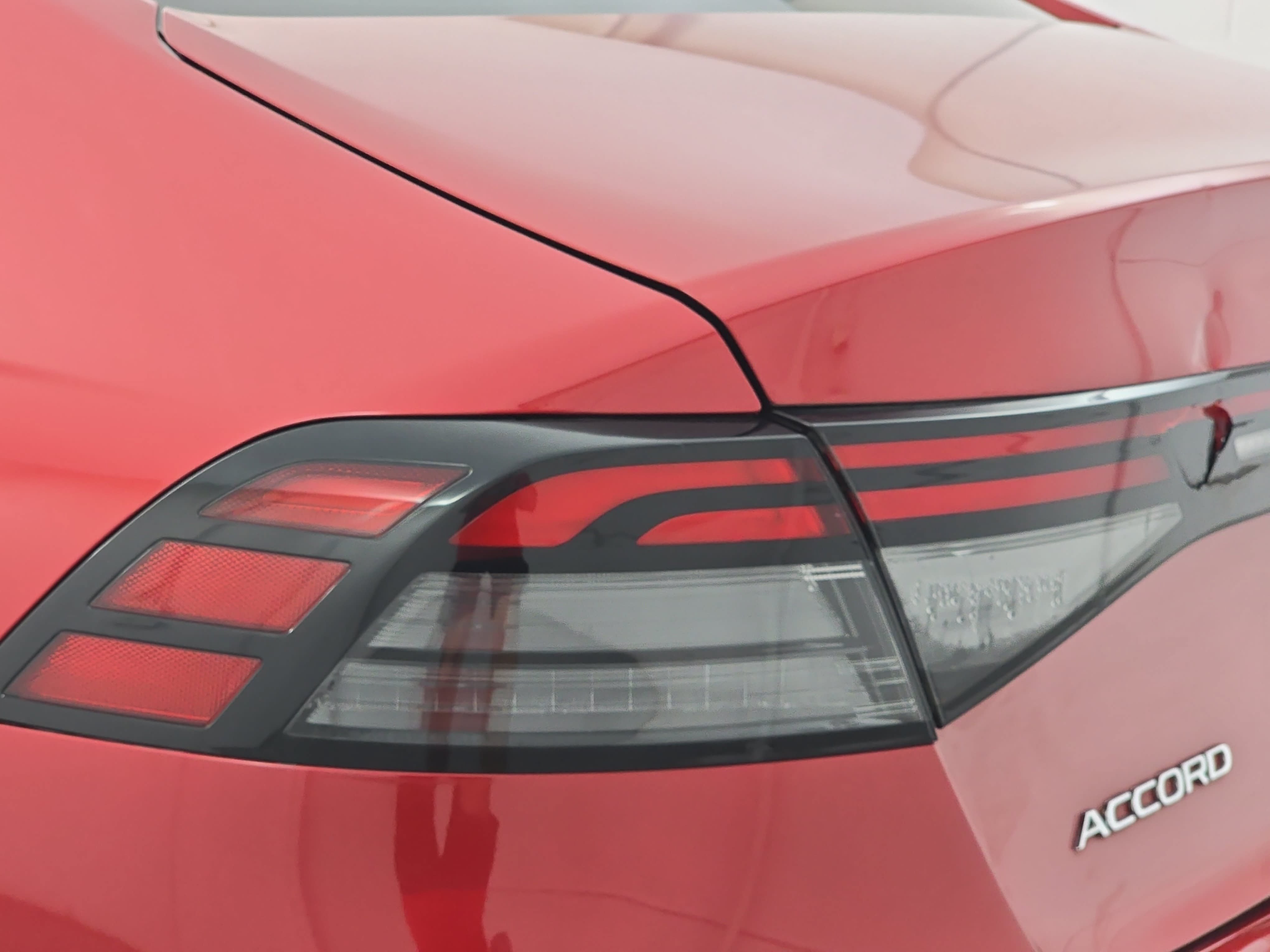 Certified 2023 Honda Accord LX image 32