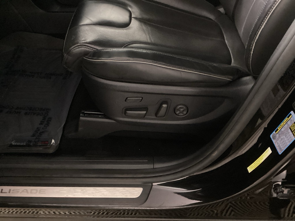 Used 2020 Hyundai Palisade Limited AWD/4WD image 18