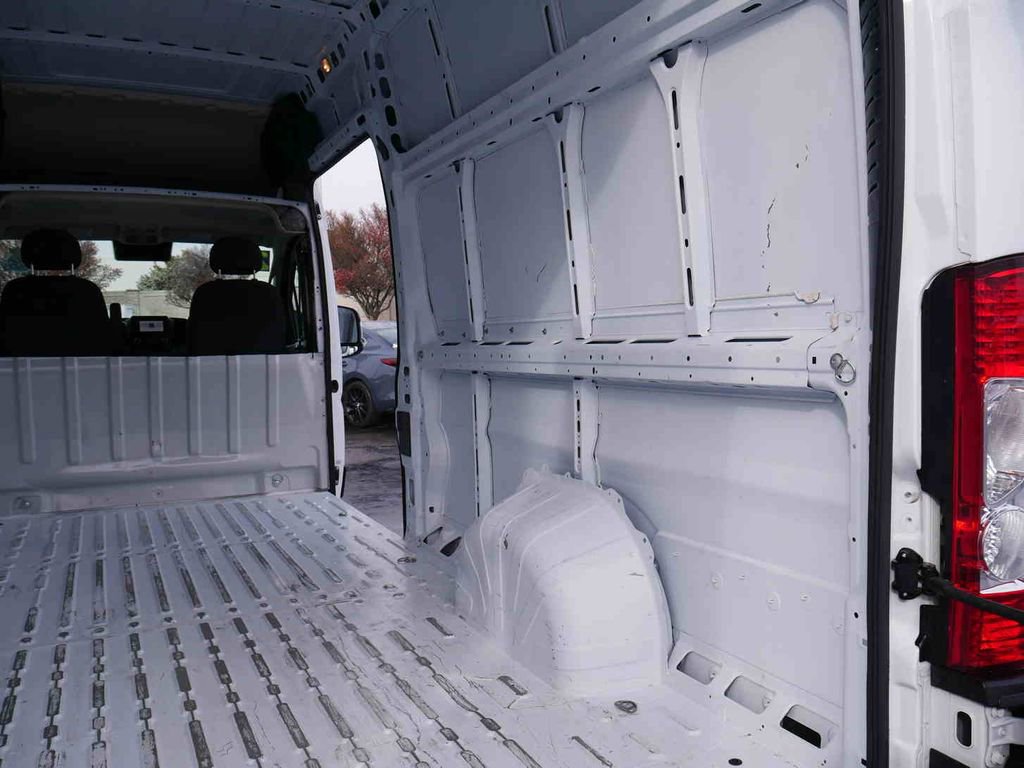 Used 2023 RAM ProMaster 3500 image 13