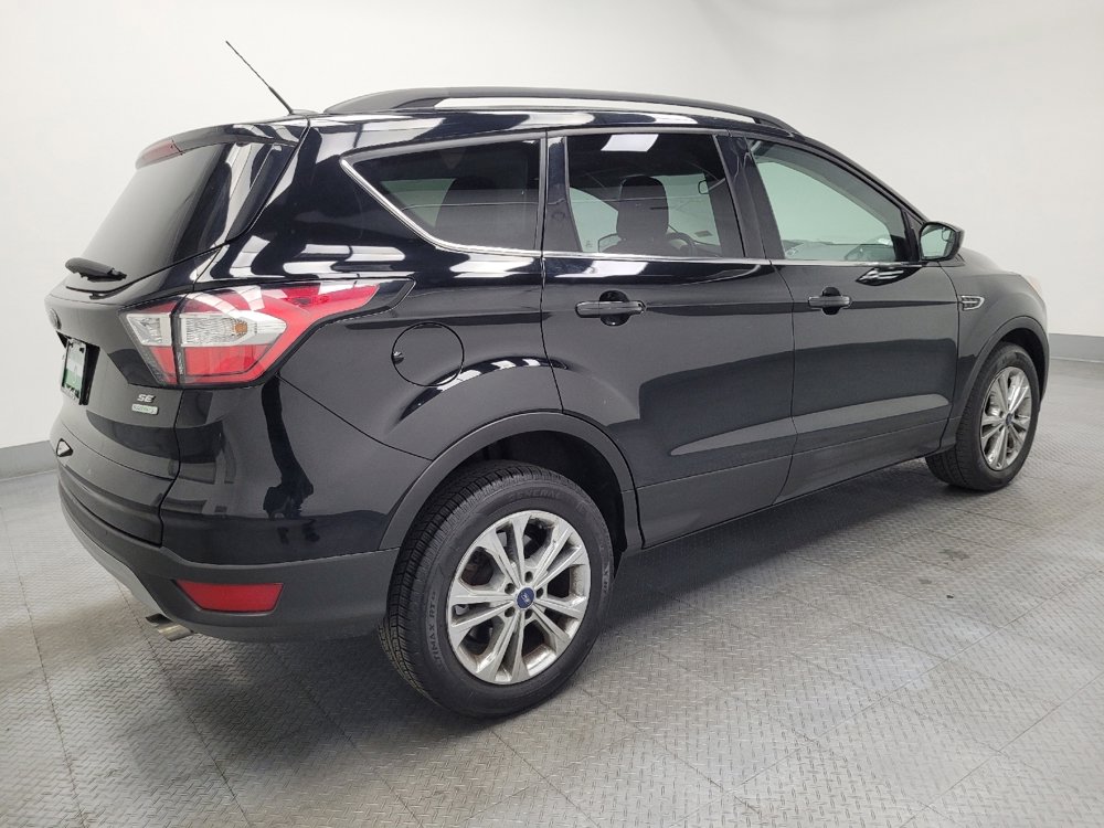 Used 2018 Ford Escape SE image 10