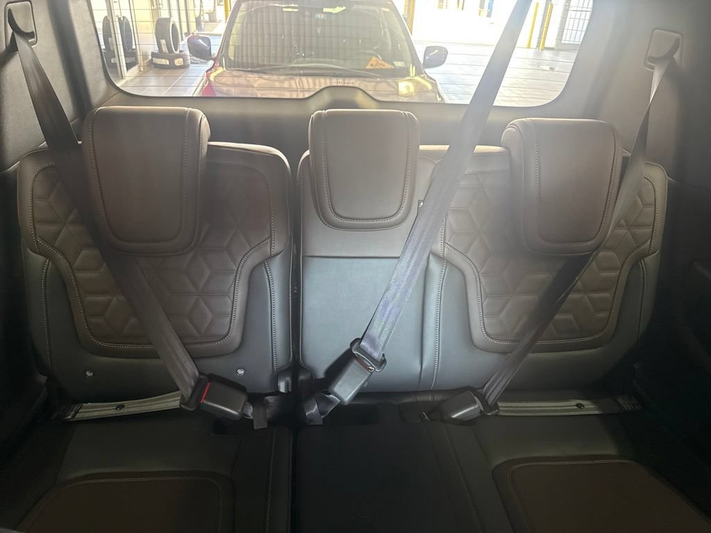 New 2026 Nissan Armada Platinum AWD/4WD image 28