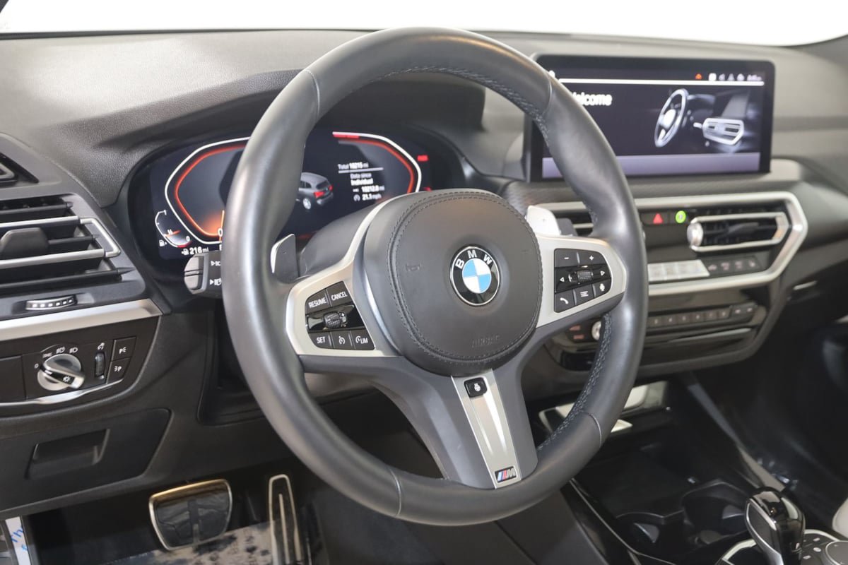 Used 2023 BMW X3 xDrive30i w/ M Sport Package AWD/4WD image 6