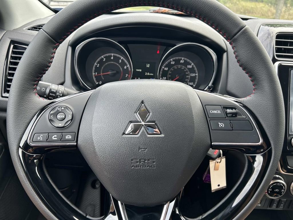 New 2025 Mitsubishi Outlander Sport LE image 23