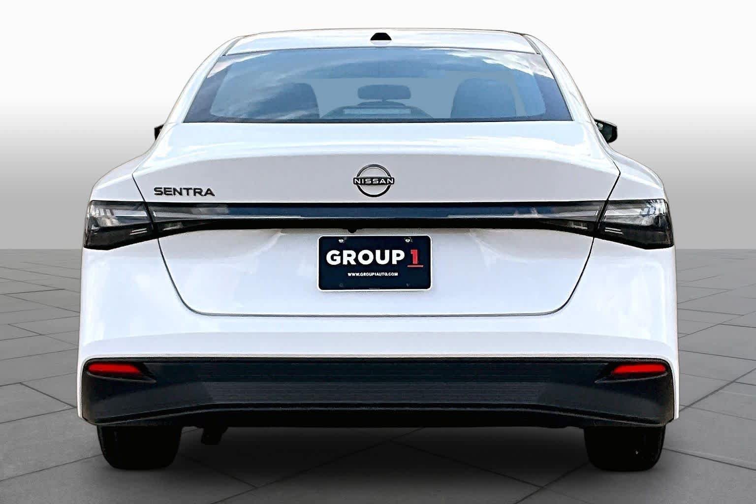 New 2027 Nissan Sentra S w/ Floor Mat Package FWD image 4
