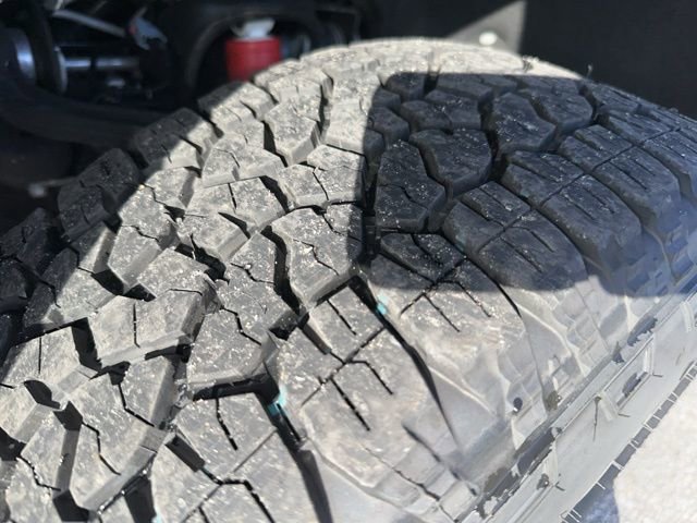 Used 2024 Chevrolet Silverado 2500 High Country w/ High Country Premium Package image 13