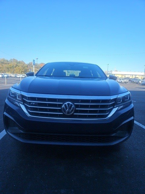 Used 2022 Volkswagen Passat 2.0T R-Line image 5