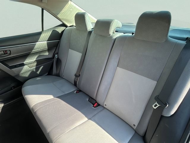 Used 2015 Toyota Corolla L image 18
